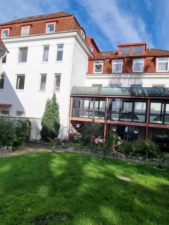 See Schlosshotel Am Kellersee Eutin Zewnętrze zdjęcie