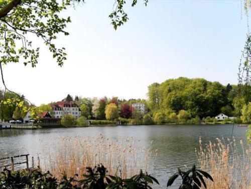 See Schlosshotel Am Kellersee Eutin Zewnętrze zdjęcie